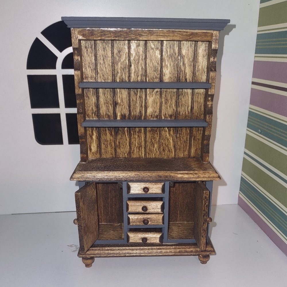DOLLHOUSE MINIATURE HUTCH 1:12 SCALE